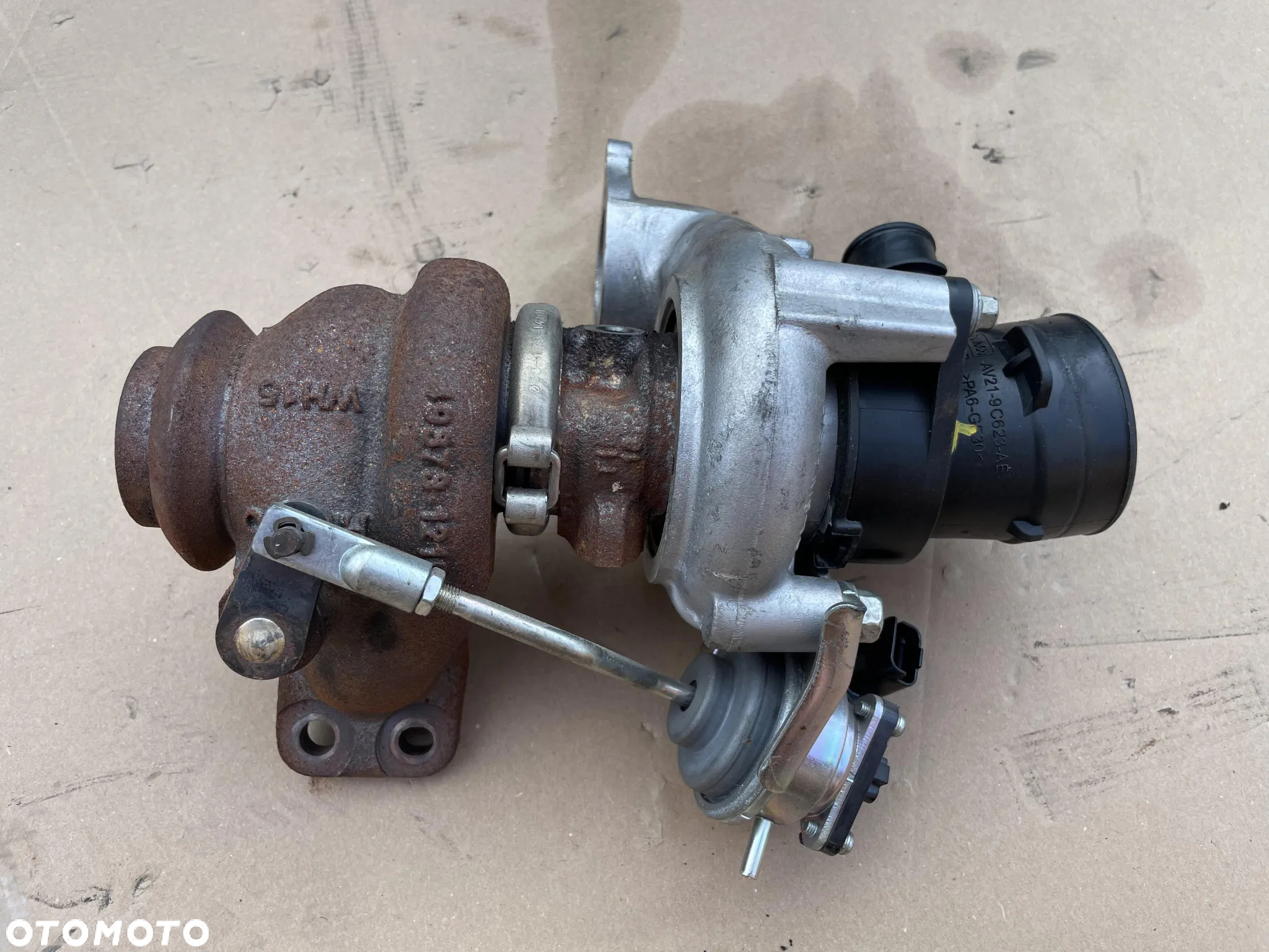 Turbosprężarka Ford Fiesta MK7 1.5 TDCI - 2