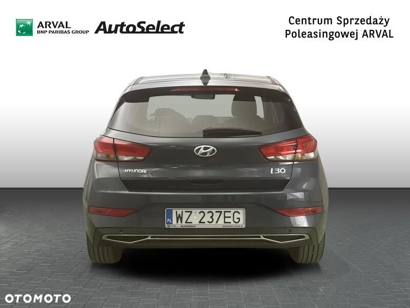 Hyundai i30 1.5 T-GDI 48V Comfort DCT - 5