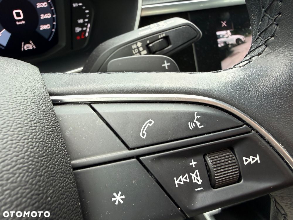 Audi Q3 40 TDI Quattro S Line S tronic - 18