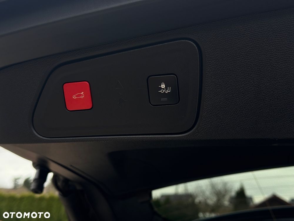 Peugeot 3008 BlueHDi 130 Stop & Start EAT8 Allure - 13