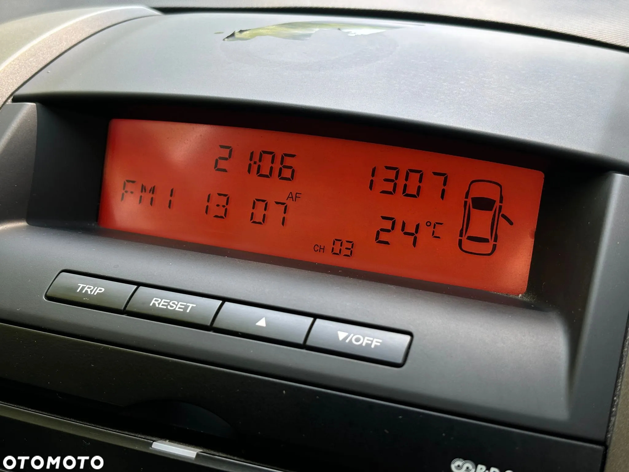 Kia Ceed 1.6 CRDi SW LX - 11
