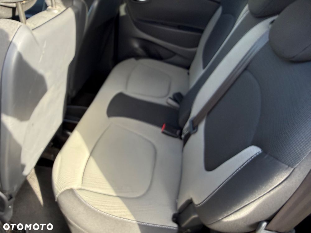 Renault Captur - 12