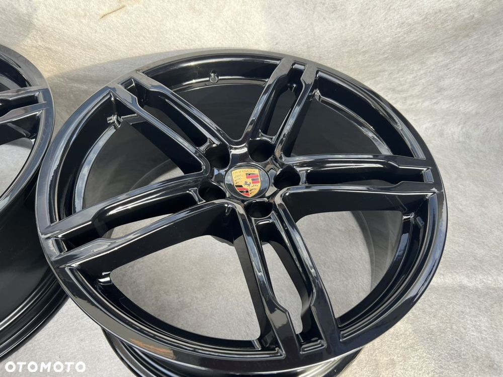 Oryginalne felgi Porsche Macan Black Edytion 19” - 1