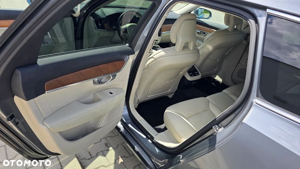 Volvo V90 D4 Geartronic Inscription - 16