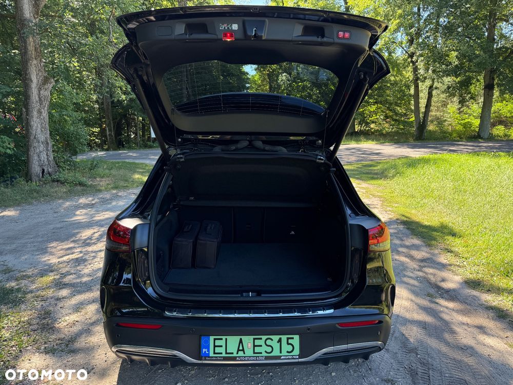 Mercedes-Benz EQA 350 66.5kWh 4-Matic AMG Line - 23
