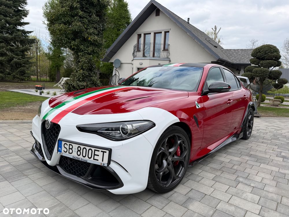 Alfa Romeo Giulia 2.9 Bi Turbo V6 Quadrifoglio - 1