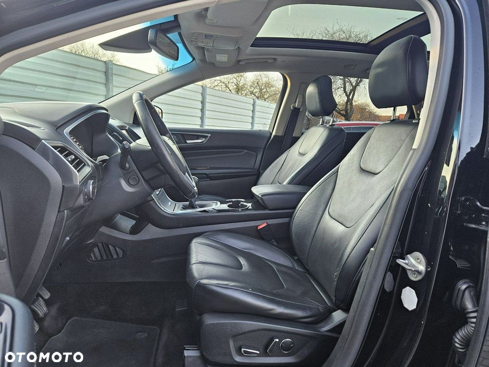 Ford Edge 2.0 TDCi 4x4 Titanium - 23