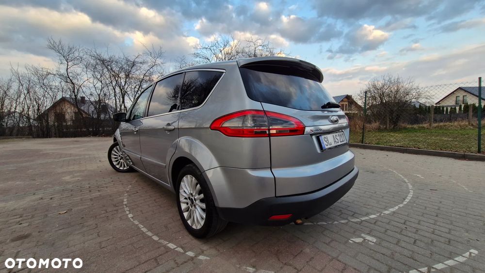 Ford S-Max 2.0 TDCi DPF Champions Edition - 19
