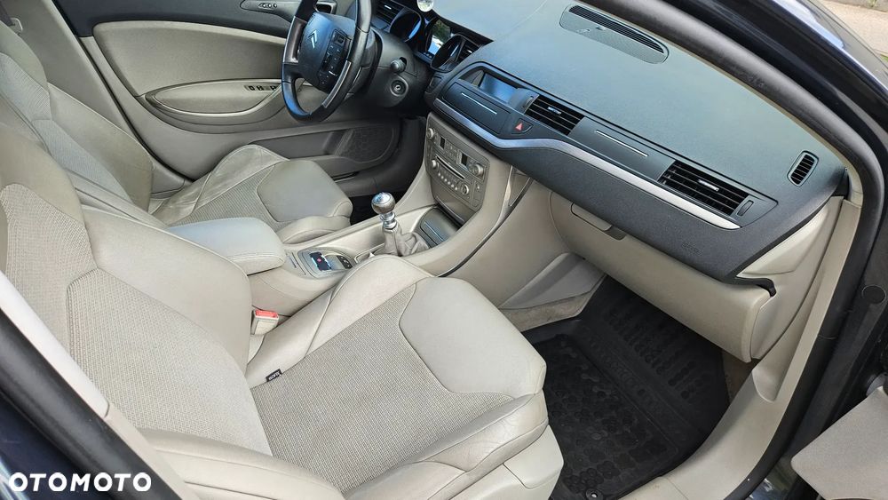 Citroën C5 2.0 HDi Exclusive - 6