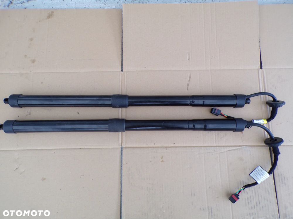 SIŁOWNIK KLAPY SIŁOWNIKI KOMPLET VOLVO XC40 II - 1