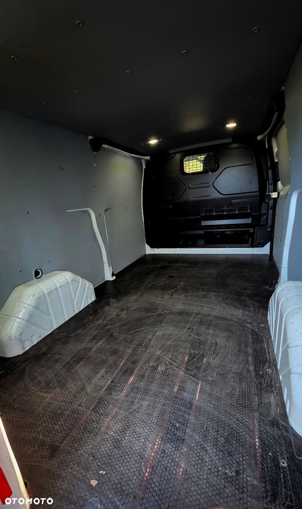 Ford Transit Custom - 18