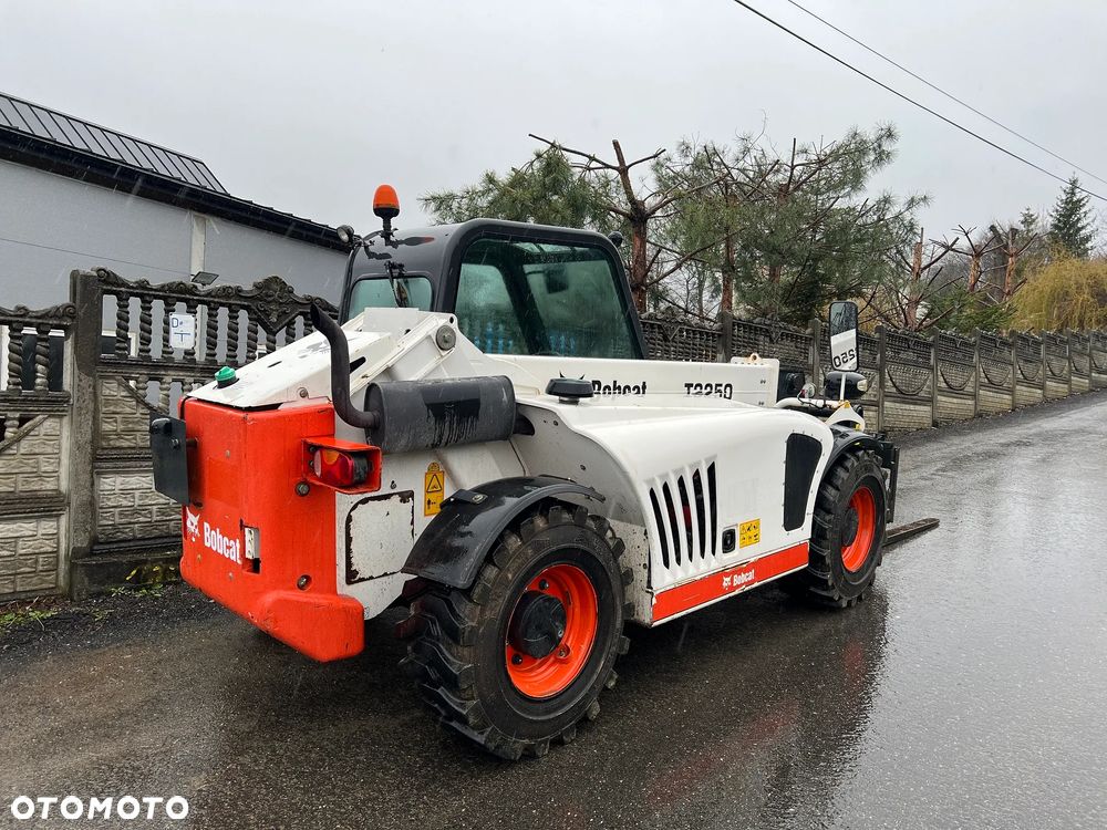 Bobcat T2250 | Ładowarka Teleskopowa | BOBCAT T 2250 | Udźwig 2200 kG | 5 Metrów | Nowe Opony | w Oryginale | Stan IDEALNY | Miniładowarka | 6 Metrów | - 4