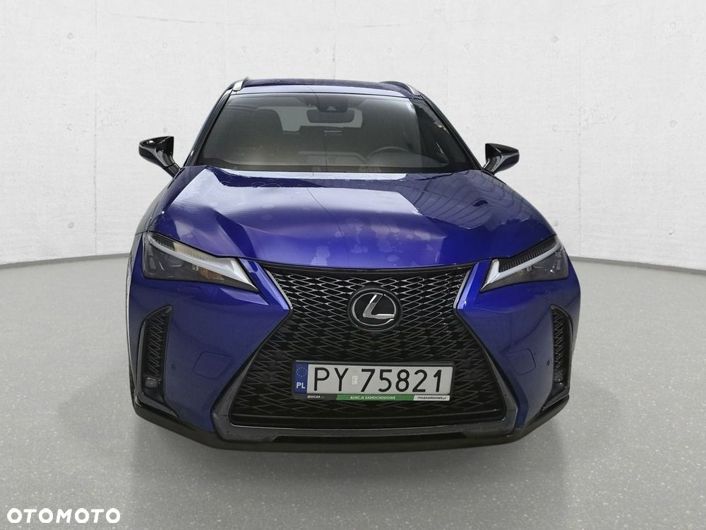 Lexus UX - 3