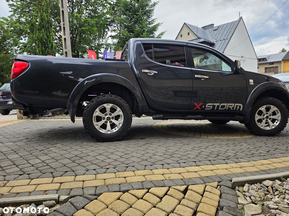 Mitsubishi L200 - 11