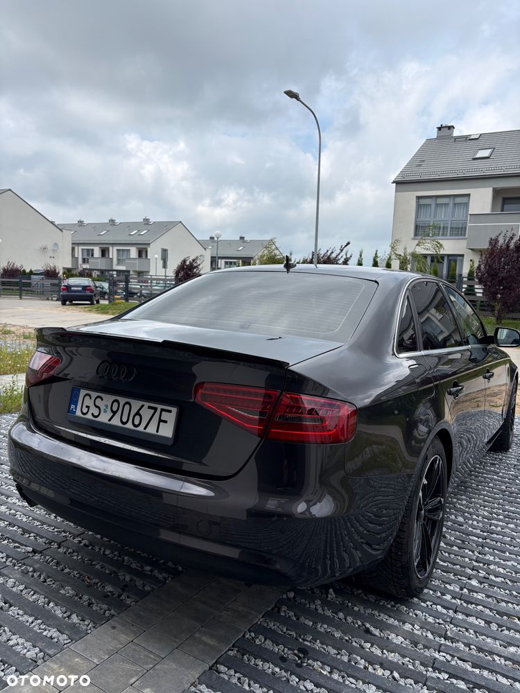 Audi A4 Limousine 1.8 TFSI Ambiente - 16