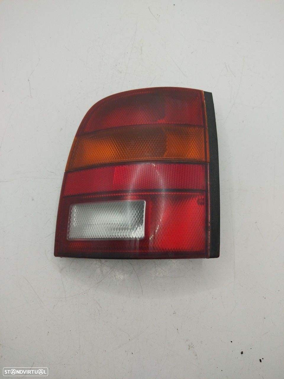 Farolim Stop Dto Nissan Micra Ii (K11) - 2