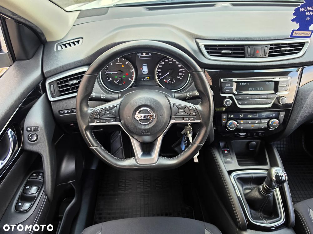 Nissan Qashqai 1.6 dCi 4x4 Acenta S&S - 17