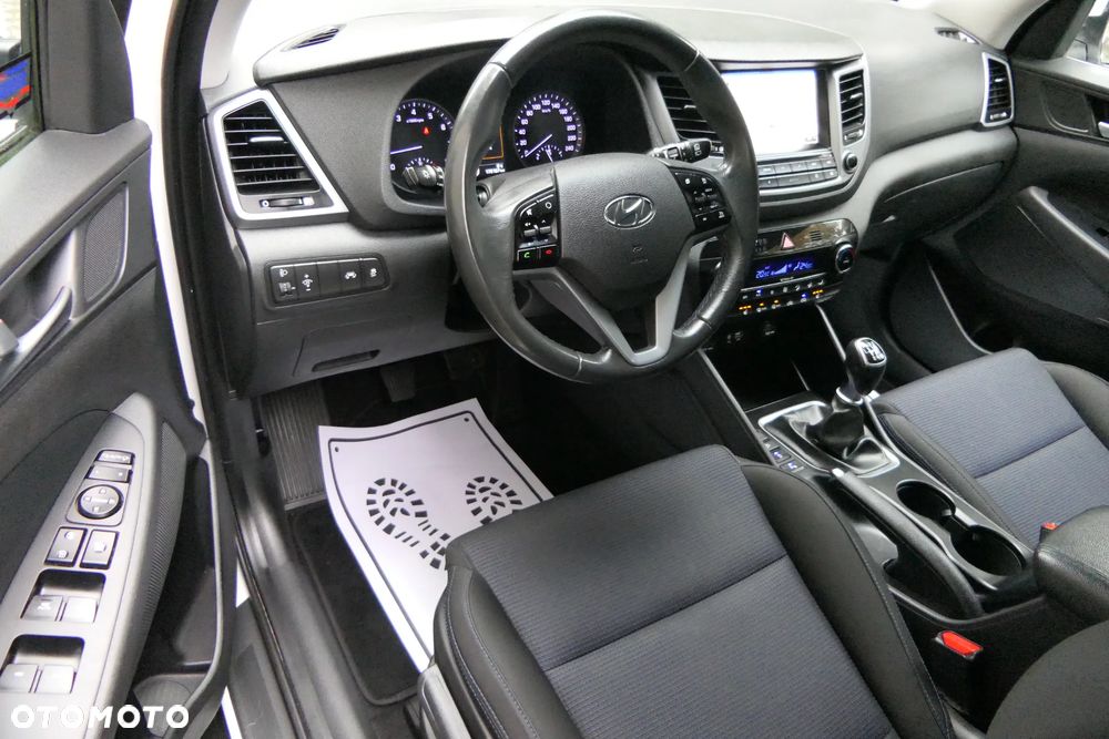 Hyundai Tucson blue 1.6 GDi 2WD Classic - 17