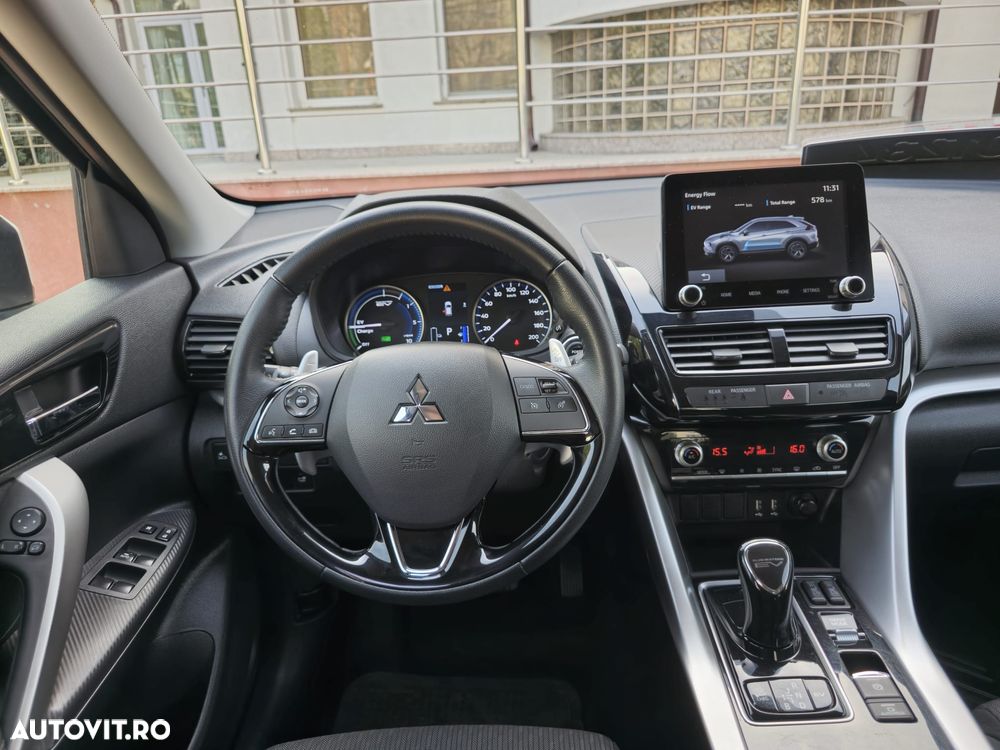 Mitsubishi Eclipse-Cross - 11