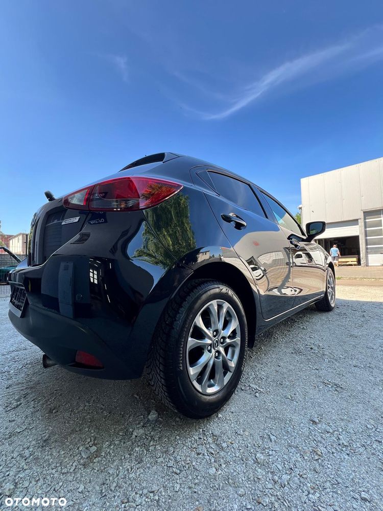 Mazda 2 - 7