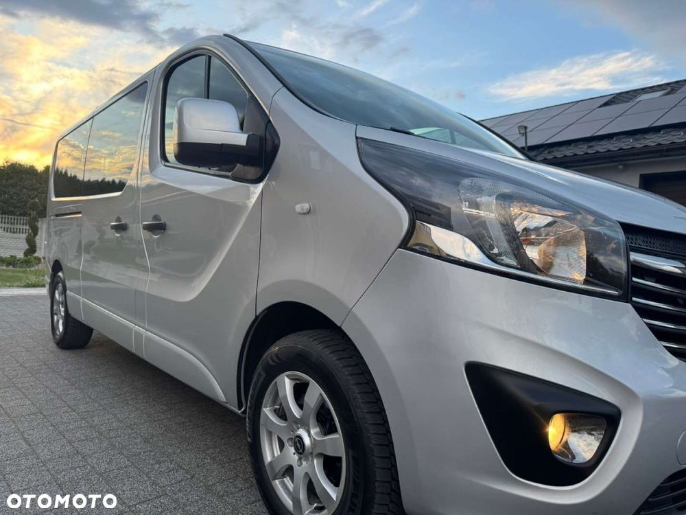Opel Vivaro - 12