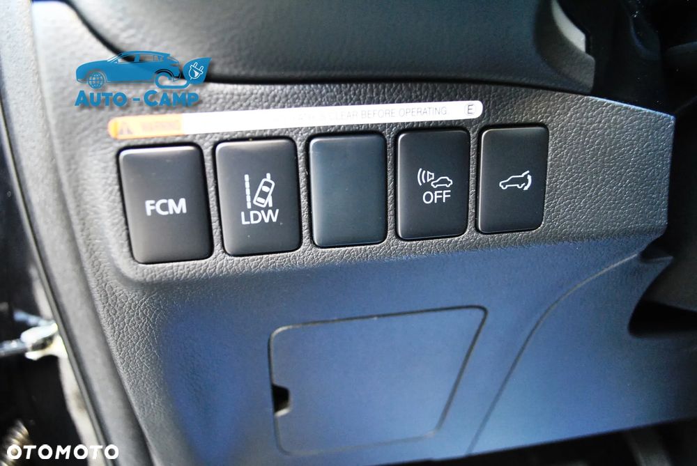 Mitsubishi Outlander Instyle NAVI + - 4
