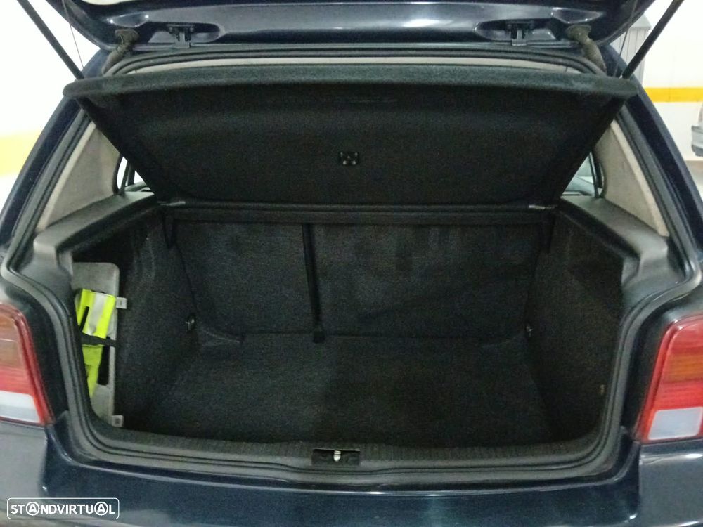 VW Golf 1.9 TDi Confortline - 6