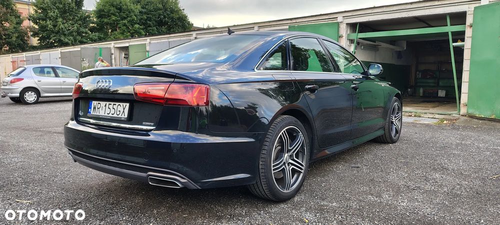 Audi A6 - 6