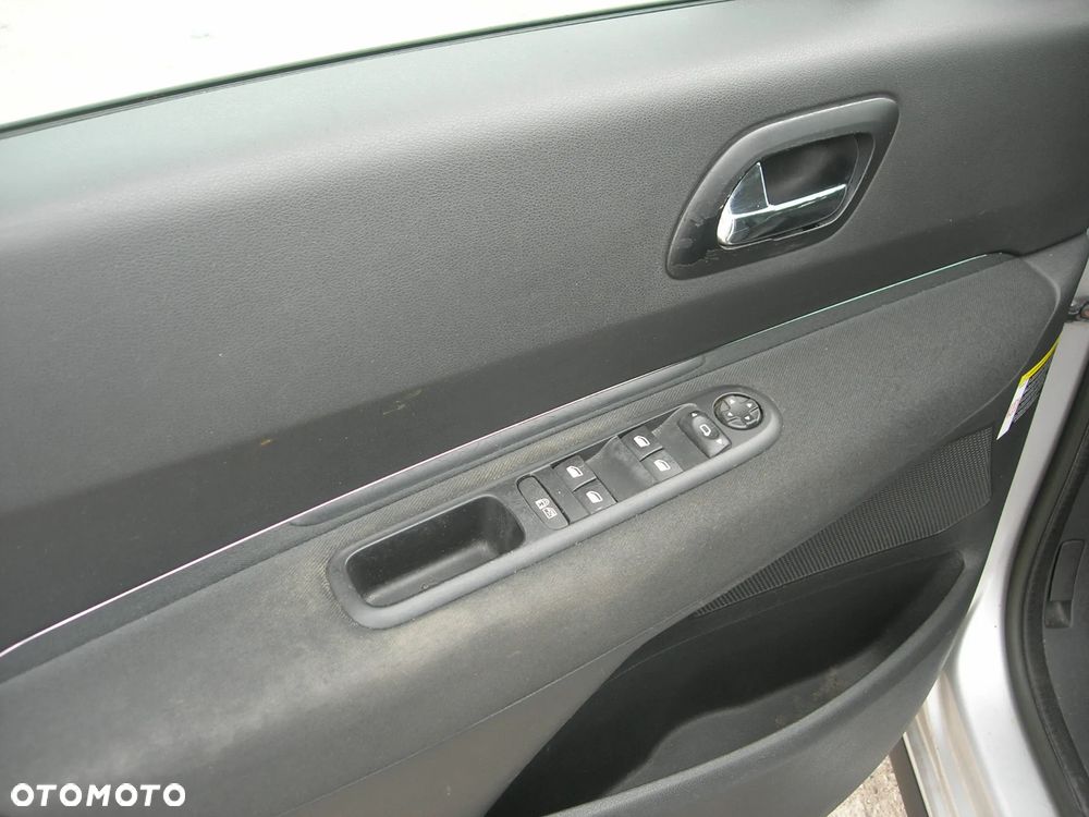 Peugeot 3008 HDi FAP 115 Active - 14