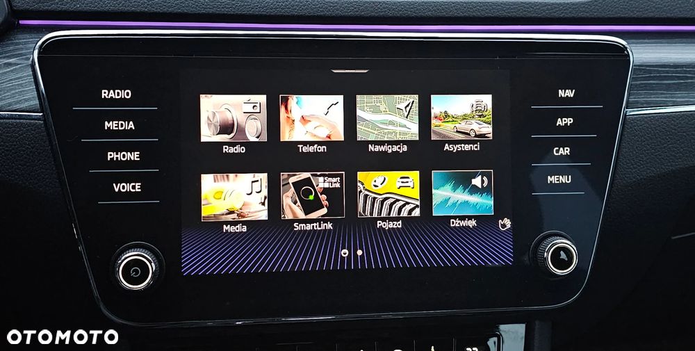 Skoda Superb 2.0 TDI DSG Premium Edition - 30