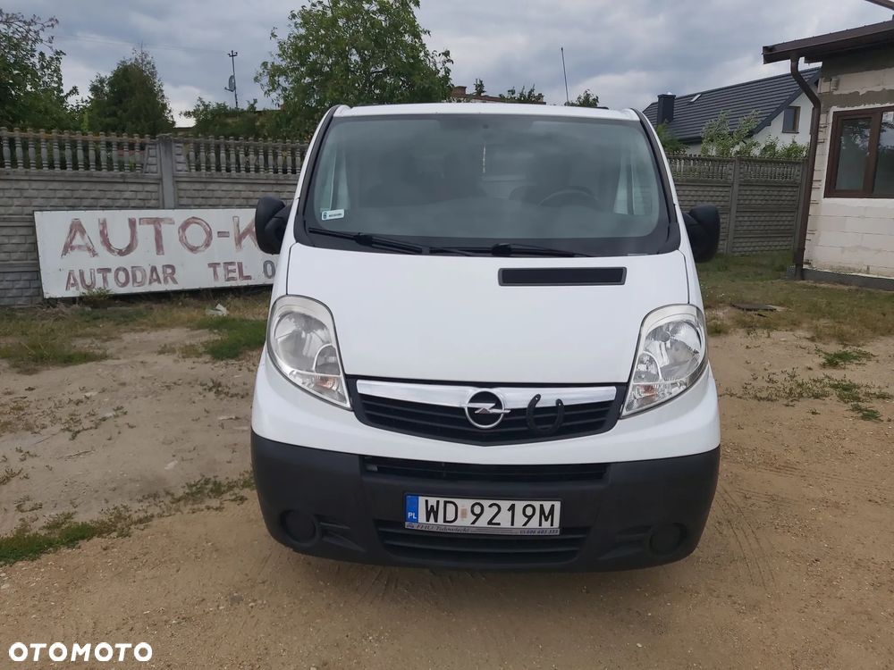 Opel Vivaro - 2