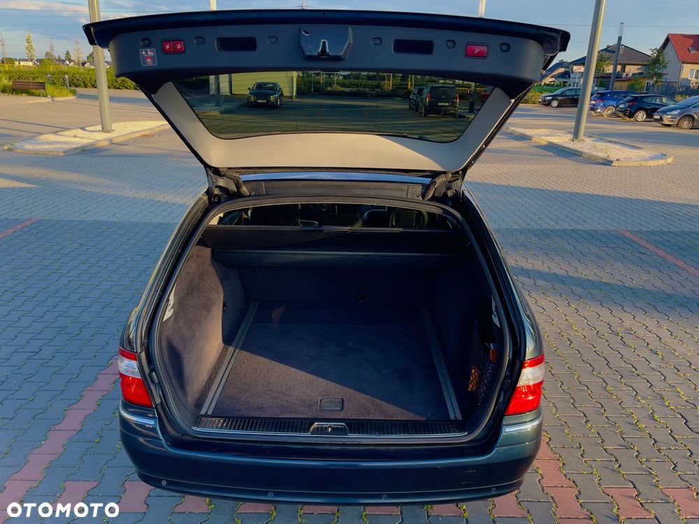 Mercedes-Benz Klasa E 320 CDI Elegance - 10