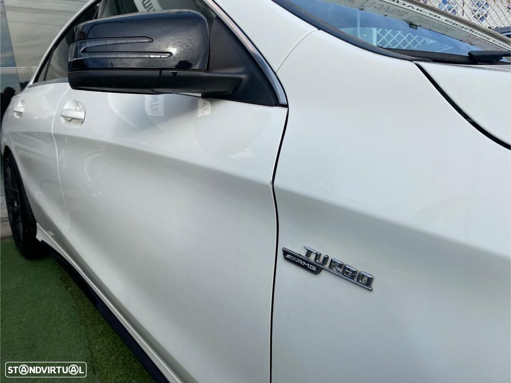 Mercedes-Benz CLA 45 AMG 4Matic 7G-DCT - 4