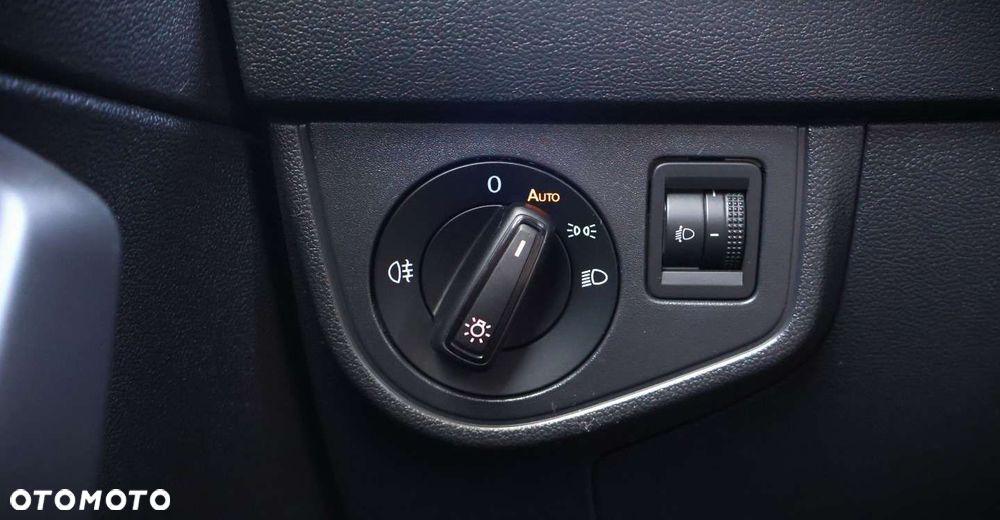 Volkswagen Polo - 29