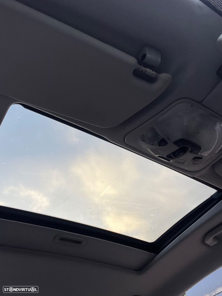 Mercedes-Benz CLK 200 K Avantgarde Aut. - 9