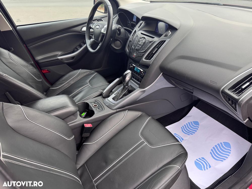 Ford Focus 2.0 TDCi Aut. ST mit Leder-Exclusiv-Paket - 12