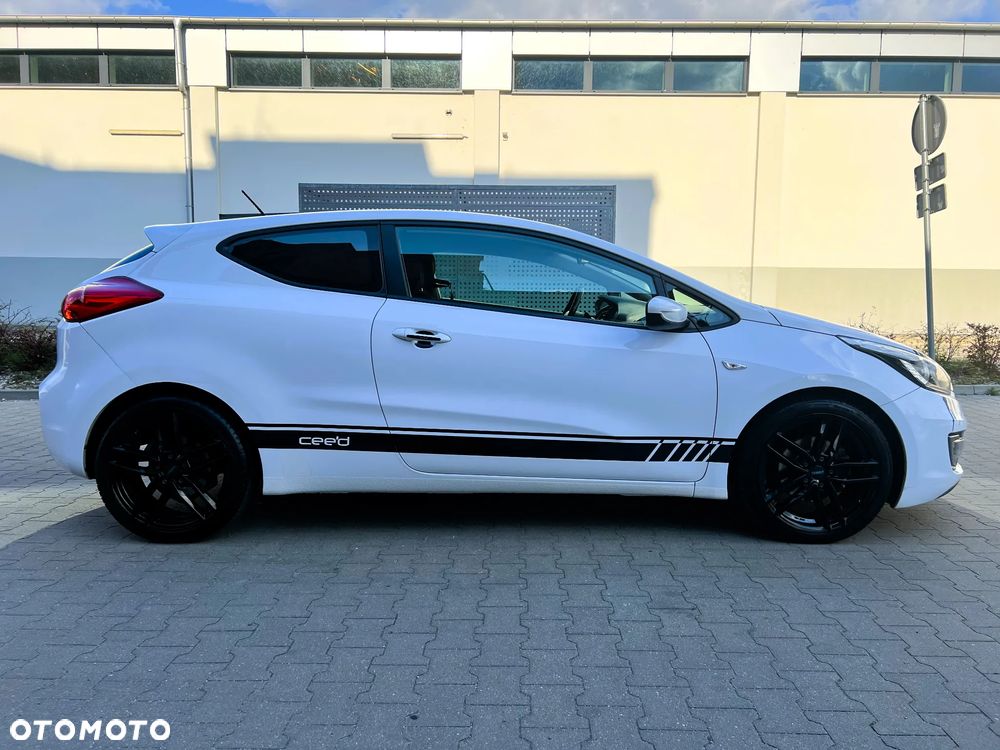Kia ProCeed 1.6 GDI Vision - 7