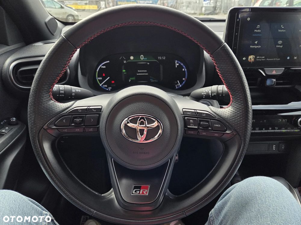 Toyota Yaris 1.5 VVT-i GR SPORT - 12