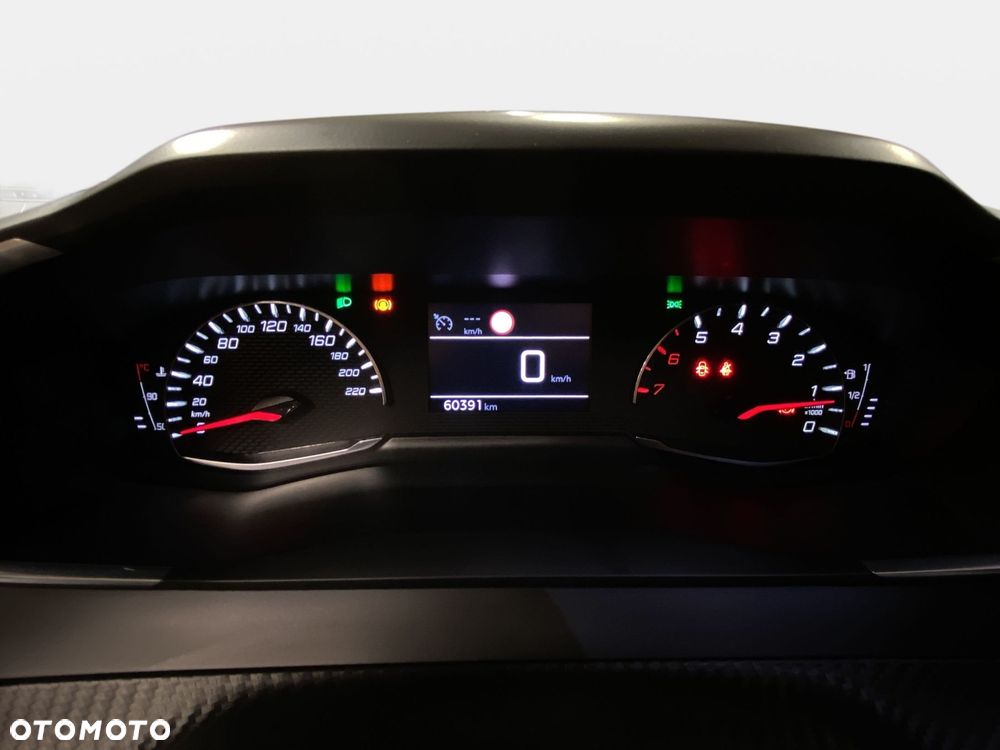 Peugeot 2008 - 22