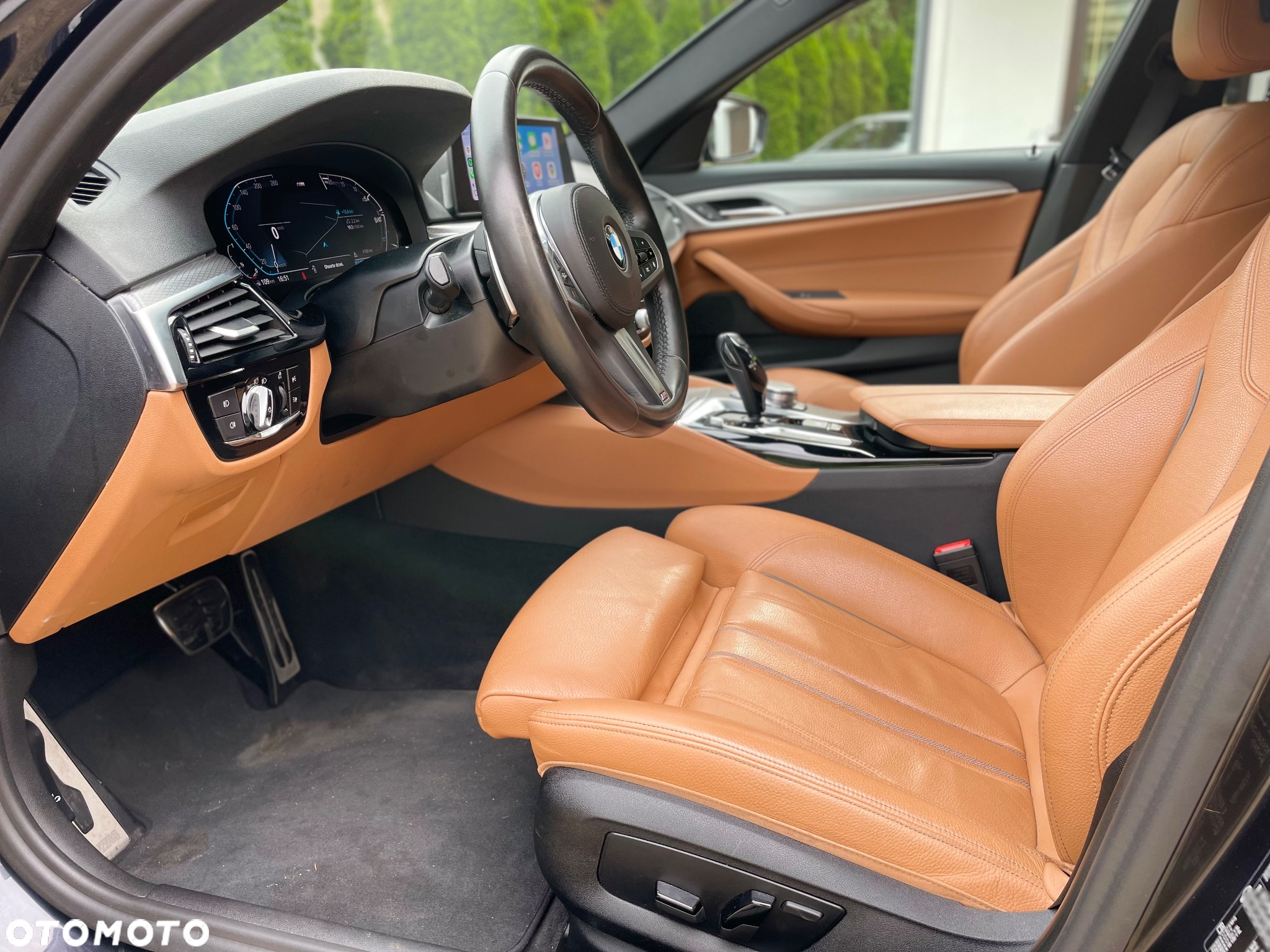 BMW Seria 5 518d M Sport - 17