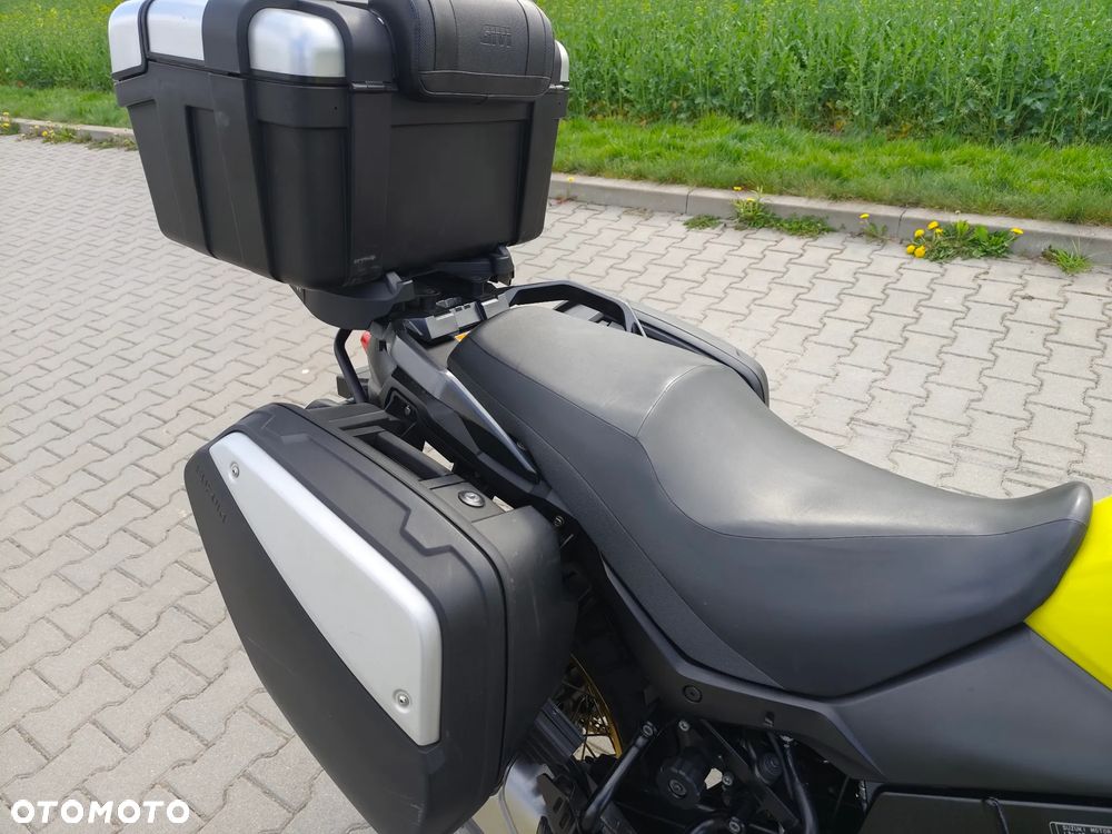 Suzuki V-STROM - 11