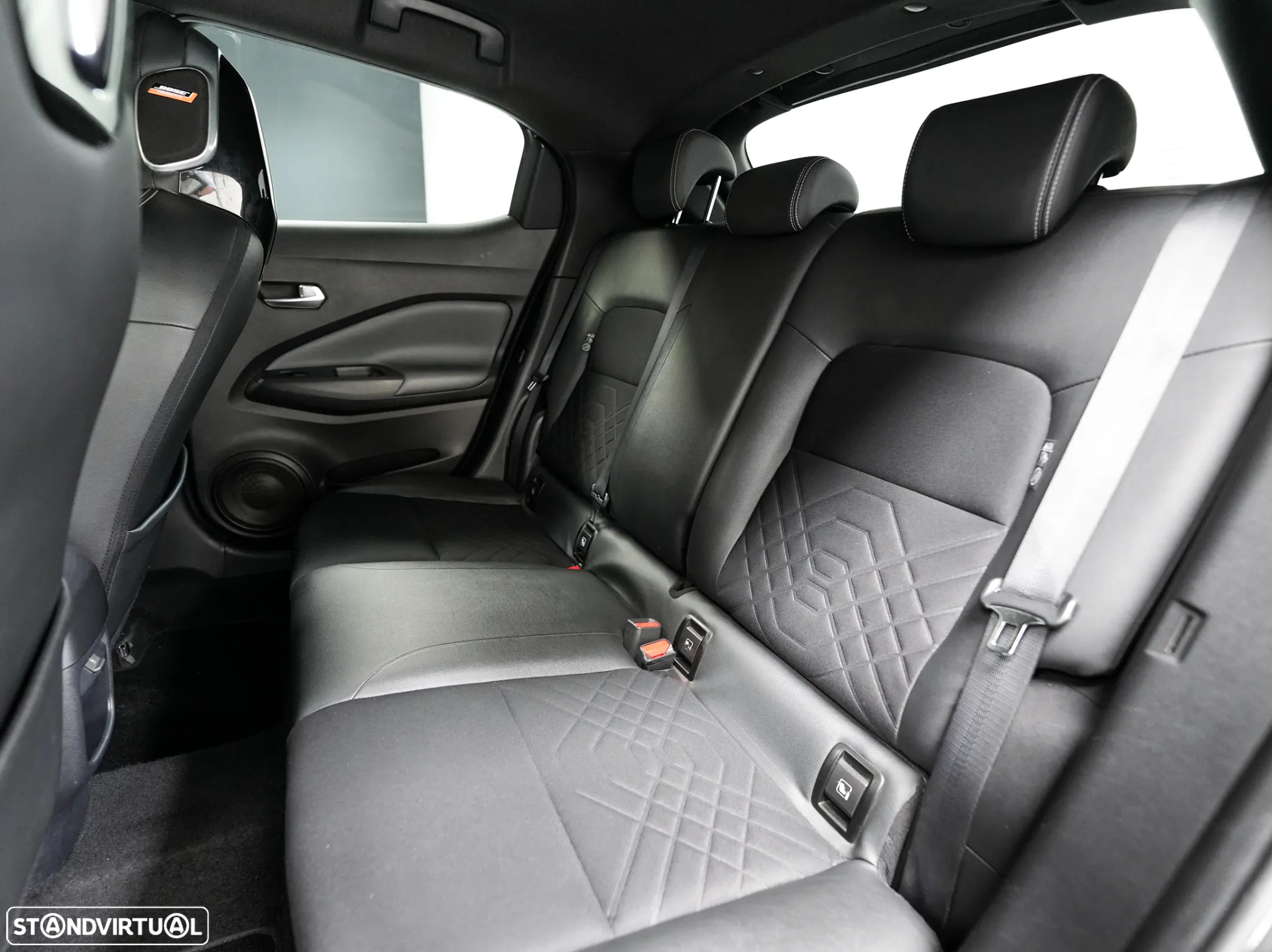 Nissan Juke 1.0 DIG-T Tekna DCT - 11