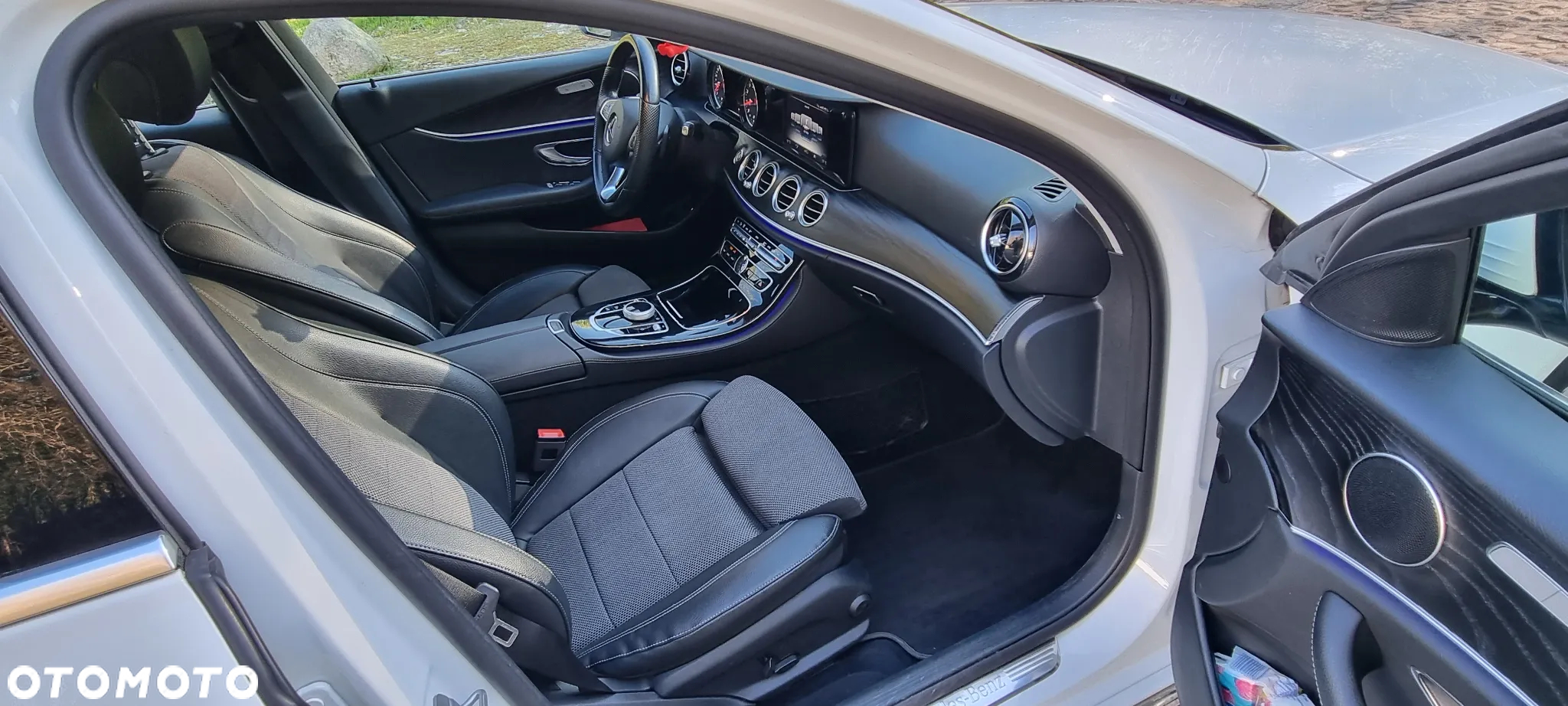 Mercedes-Benz Klasa E 200 9G-TRONIC - 9