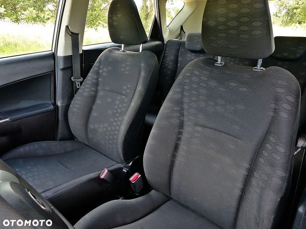 Toyota Verso S 1.33 VVT-i Life - 22