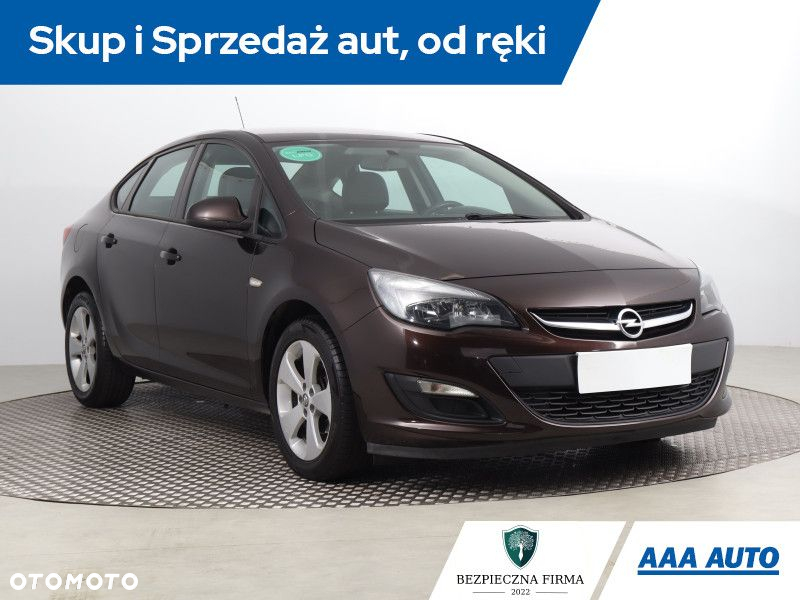 Opel Astra - 2