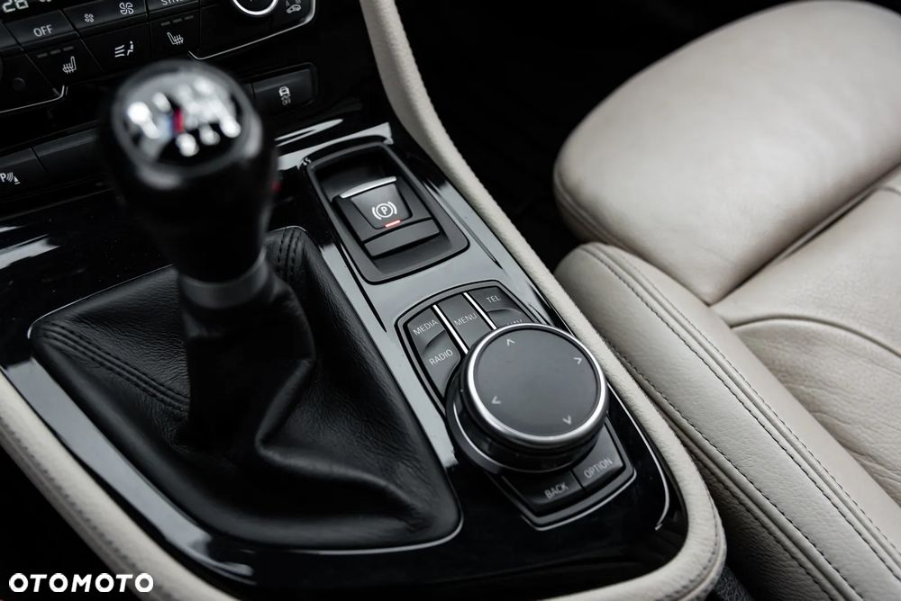 BMW Seria 2 220i GT M Sport - 20