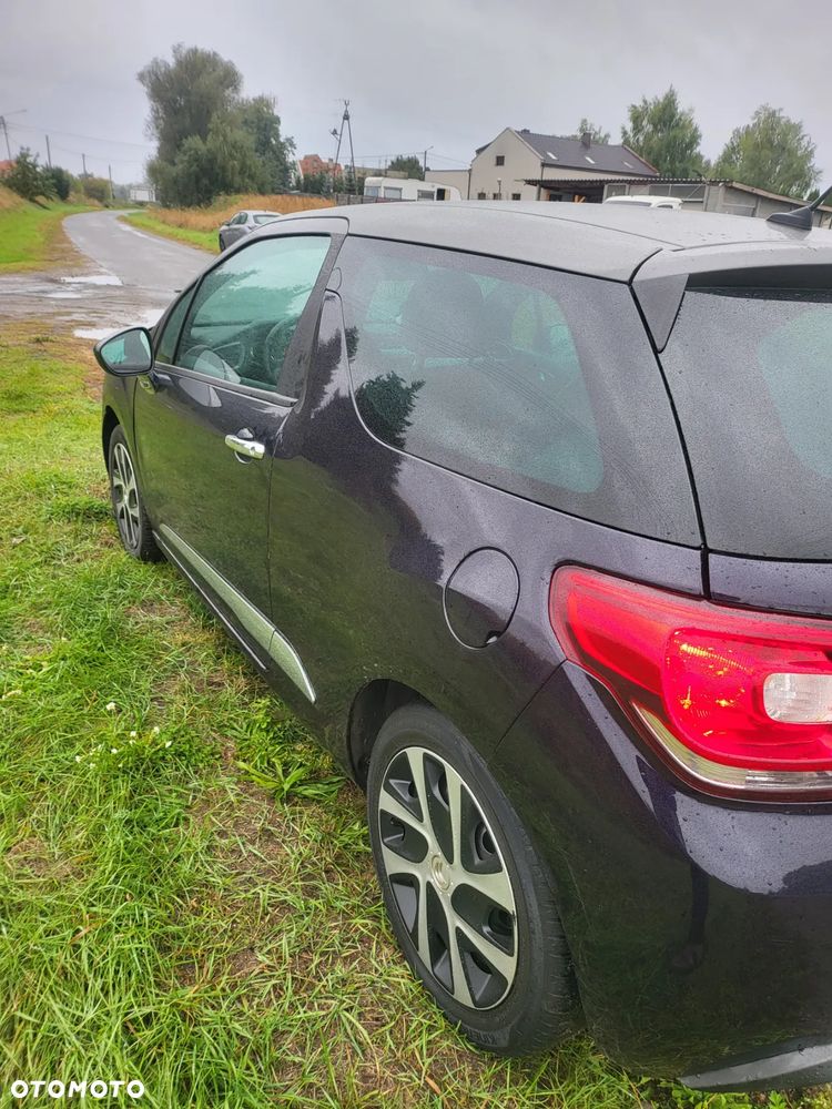 Citroën DS3 1.6 e-HDi SoChic - 3