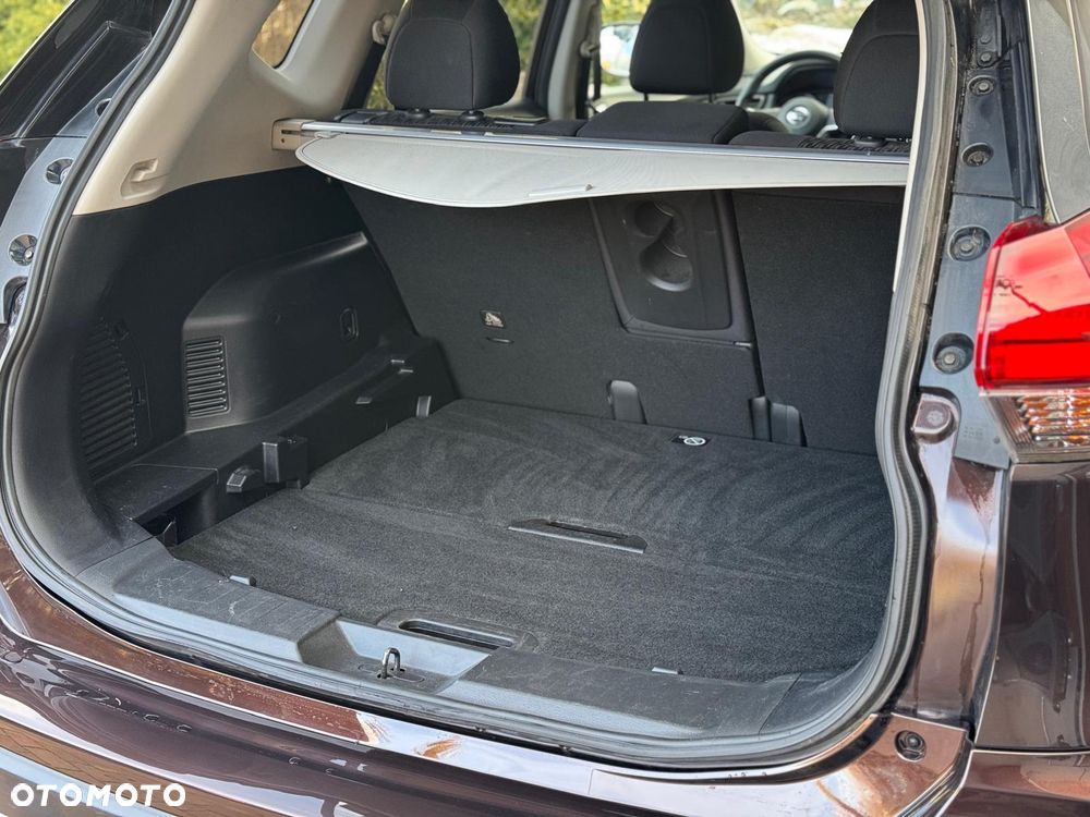 Nissan X-Trail 1.7 dCi N-Connecta - 16