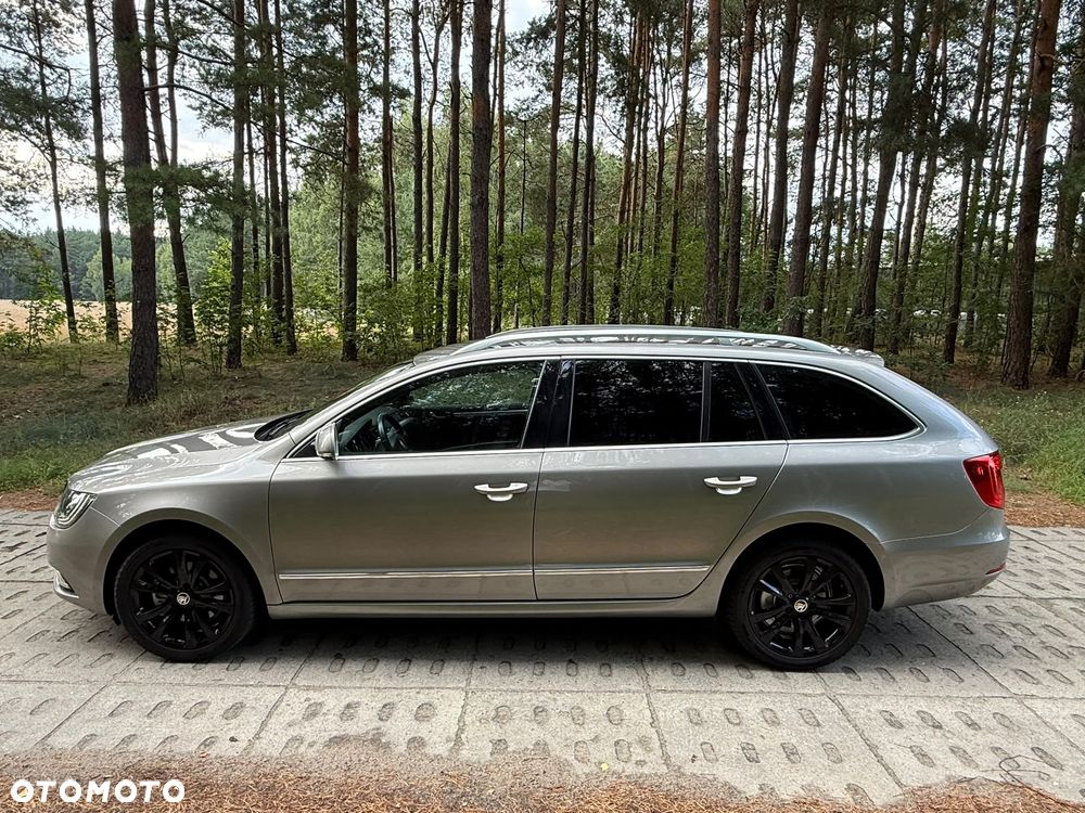 Skoda Superb 2.0 TSI Elegance DSG - 10
