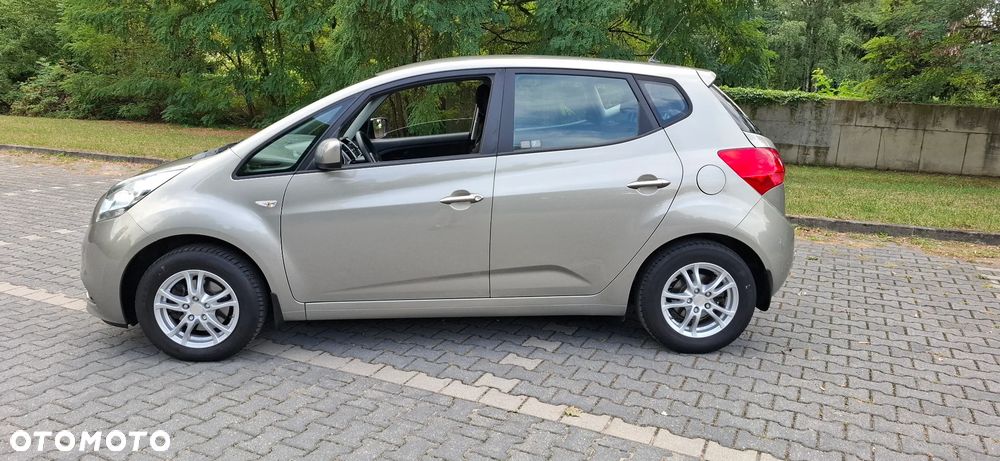 Kia Venga 1.4 L - 15
